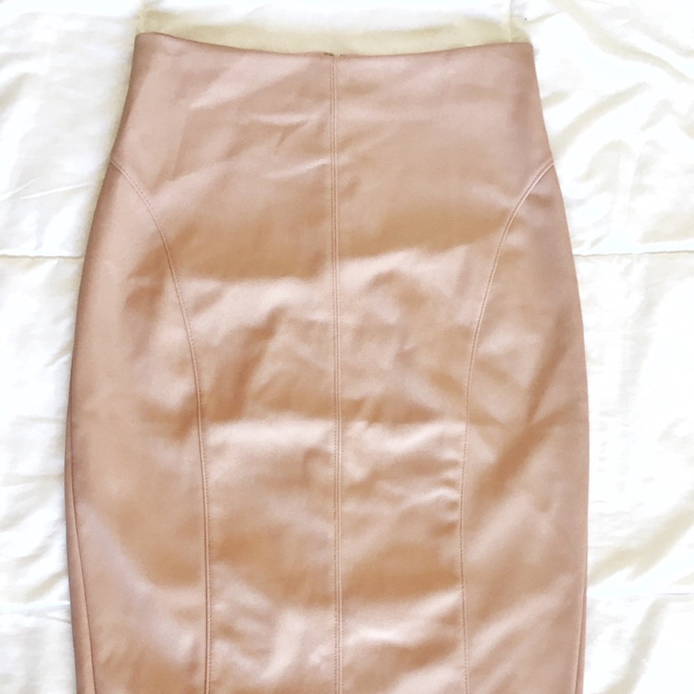 Pencil skirt